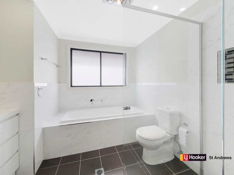 174 Eagle View Road, Minto NSW 2566