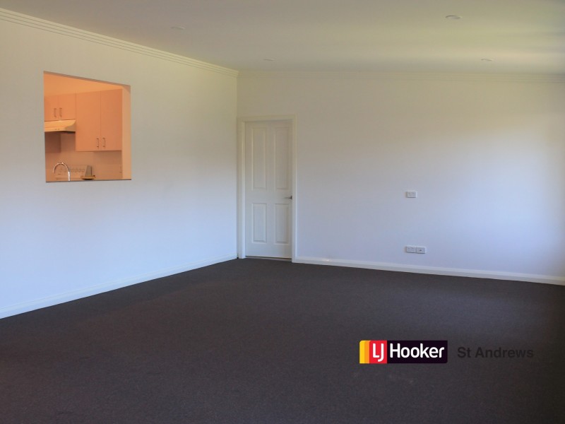 60 Fitzpatrick crescent, Casula NSW 2170