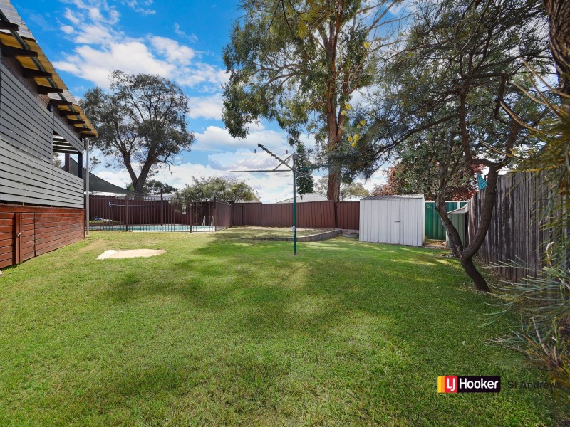 2 Leven Place, St Andrews NSW 2566