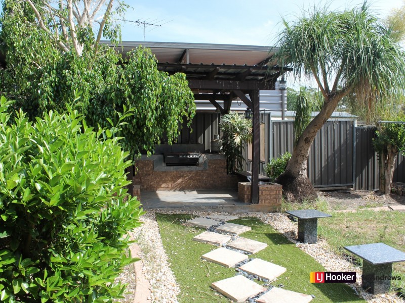 9 Renfrew street, St Andrews NSW 2566