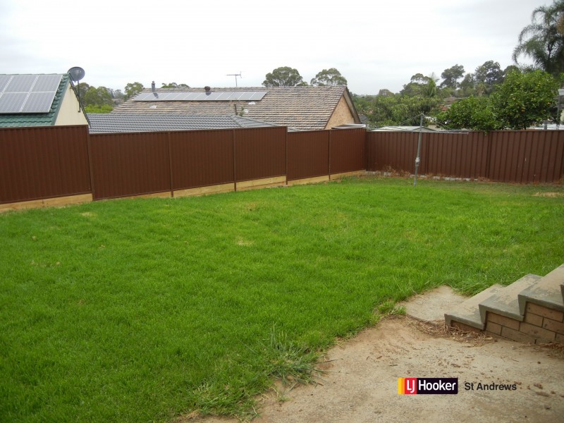 8 Kelso Place, St Andrews NSW 2566