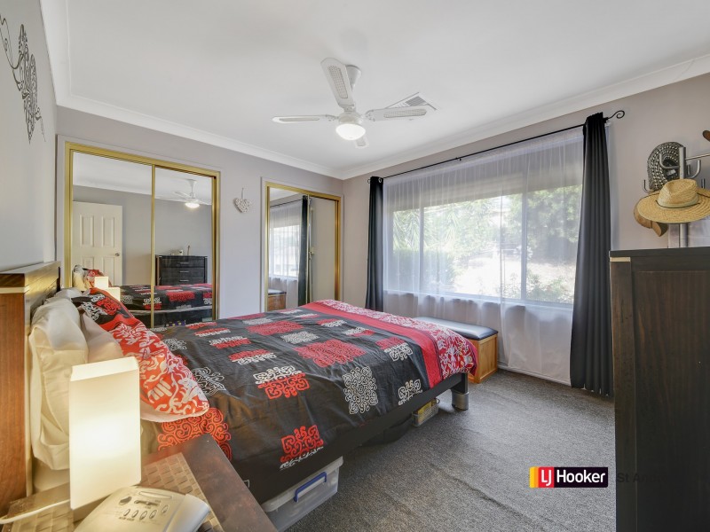 12 Moorfoot Road, St Andrews NSW 2566