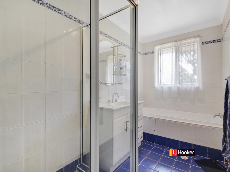 12 Moorfoot Road, St Andrews NSW 2566