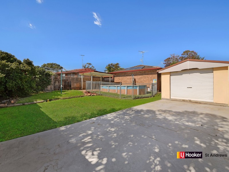 54 Stromeferry Crescent, St Andrews NSW 2566