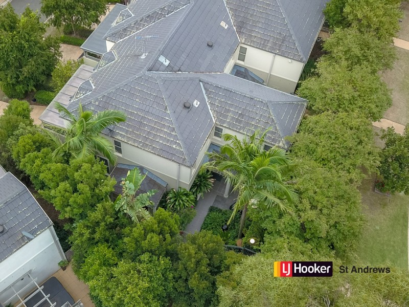 2 Jane Jarvis Way, Macquarie Links NSW 2565