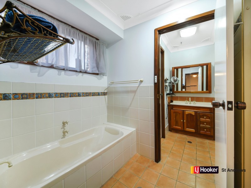 26 Spitfire Drive, Raby NSW 2566