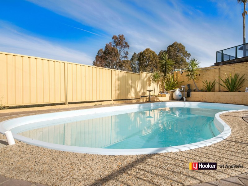 19 Edinburgh Crescent, St Andrews NSW 2566