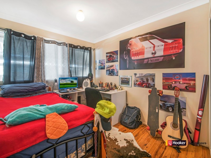 25 Stranraer Drive, St Andrews NSW 2566