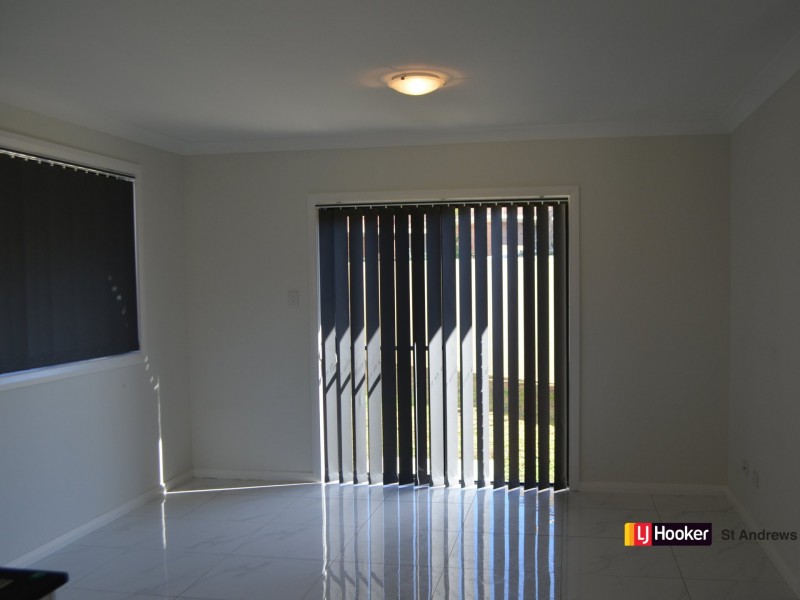 10A Fortinbras Close, Rosemeadow NSW 2560