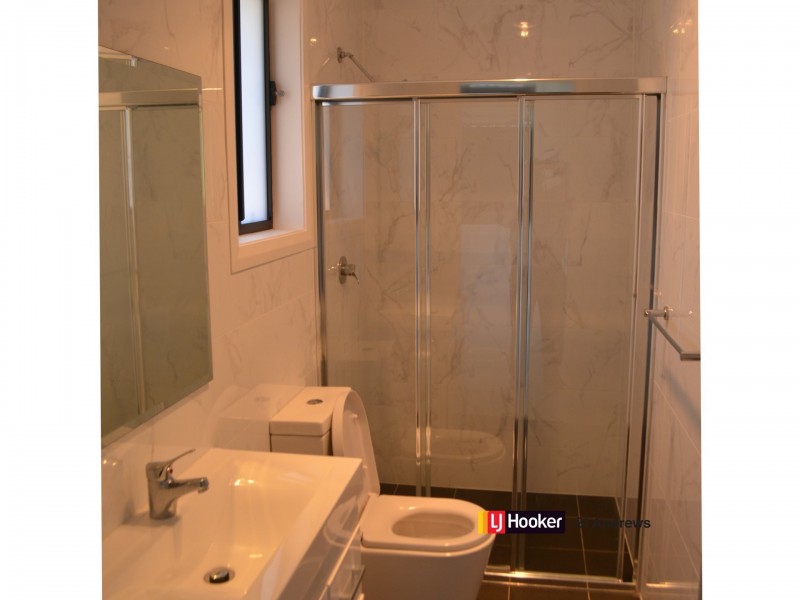 10A Fortinbras Close, Rosemeadow NSW 2560