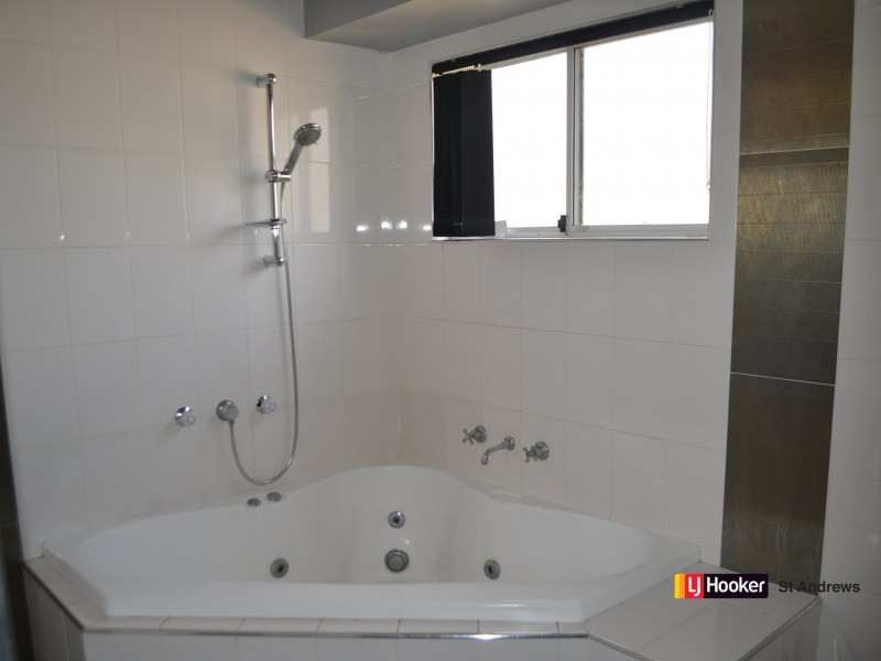 12a Fortinbras Close, Rosemeadow NSW 2560