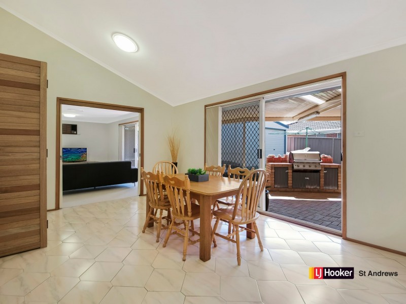 5 Mackenzie Place, Kearns NSW 2558