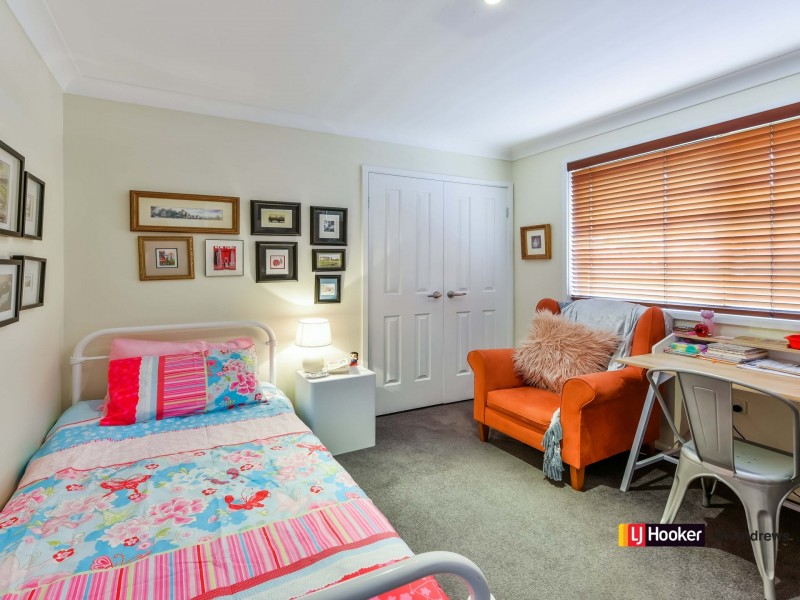 21 Francisco Crescent, Rosemeadow NSW 2560