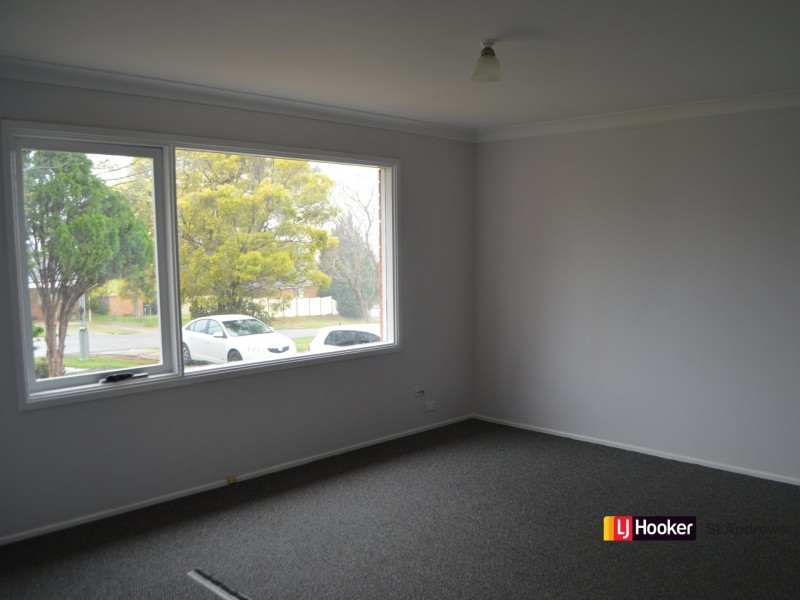 5 Lennox Place, St Andrews NSW 2566