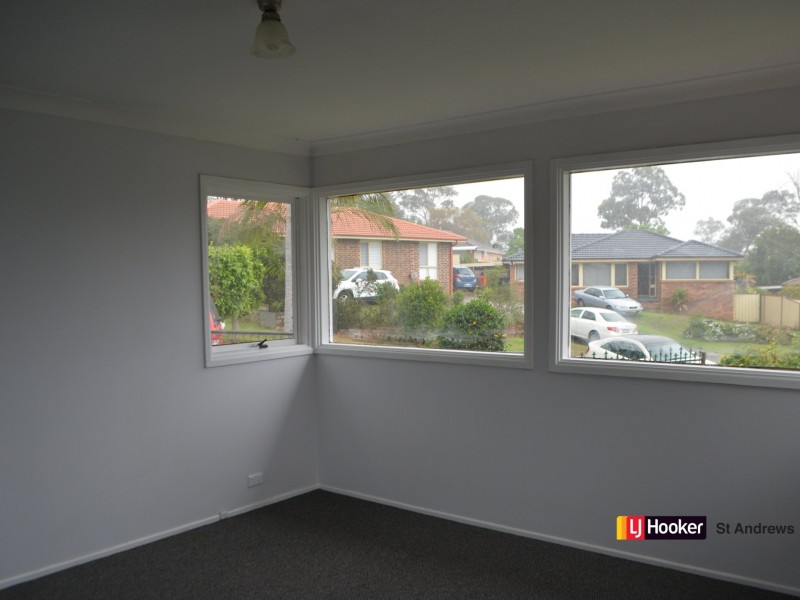 5 Lennox Place, St Andrews NSW 2566