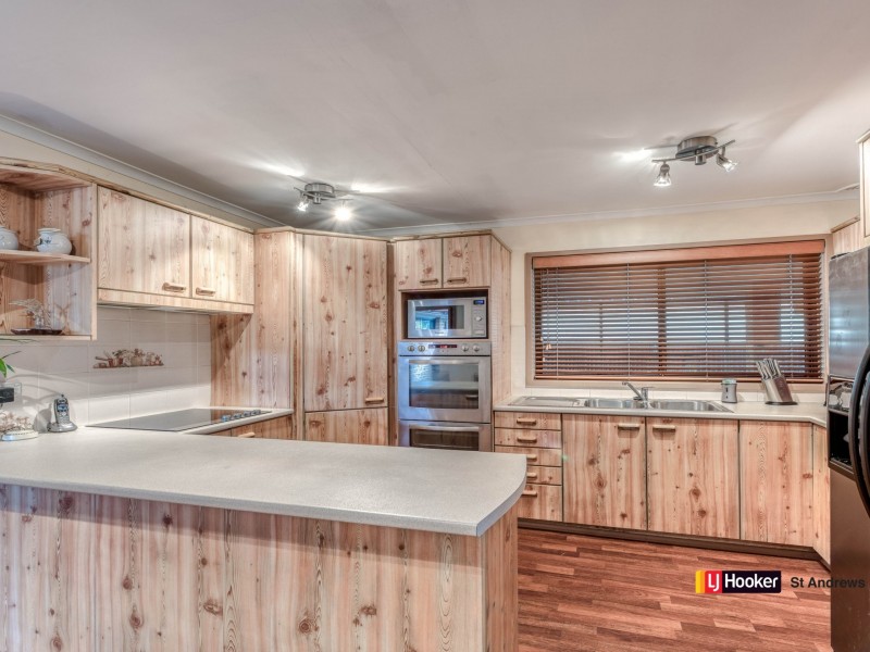 3 Leven Place, St Andrews NSW 2566