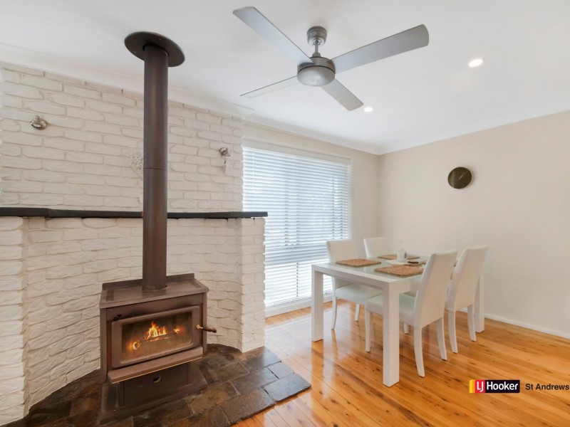 30 Danube Crescent, Kearns NSW 2558