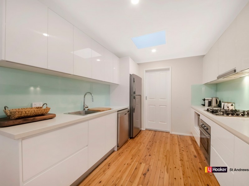 30 Danube Crescent, Kearns NSW 2558