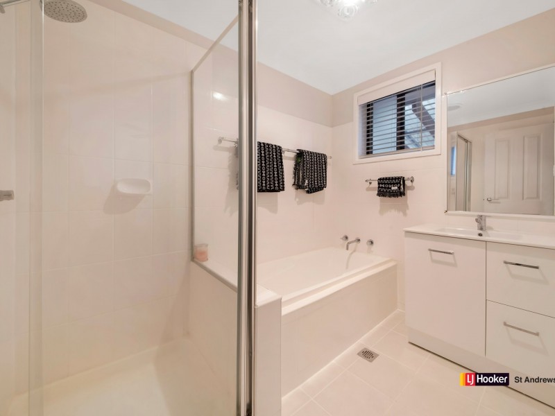 30 Danube Crescent, Kearns NSW 2558