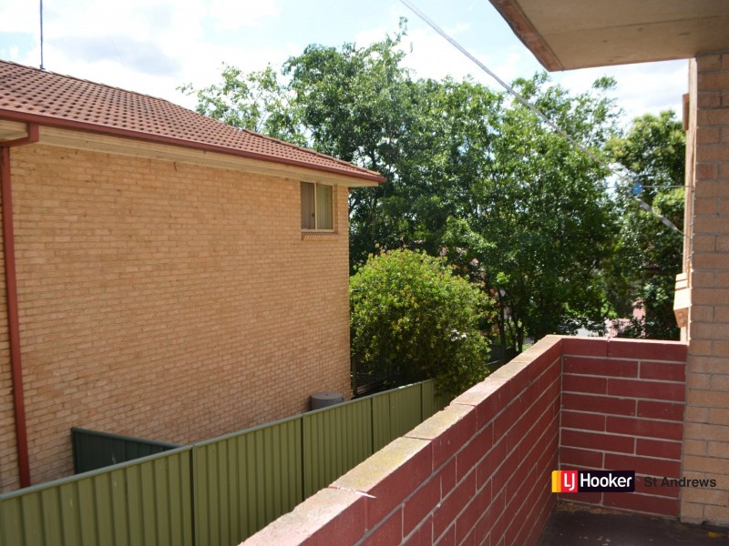 Unit 2/28 Moore Street, Campbelltown NSW 2560