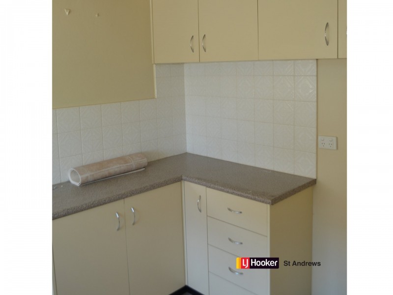 Unit 2/28 Moore Street, Campbelltown NSW 2560