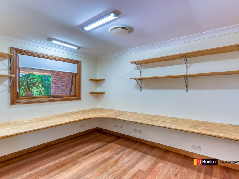 8A Shiel Place, St Andrews NSW 2566
