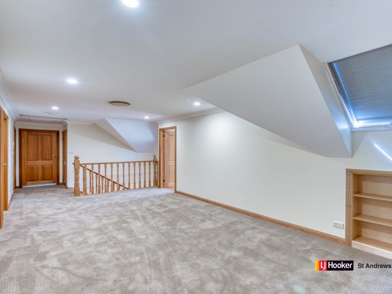 8A Shiel Place, St Andrews NSW 2566