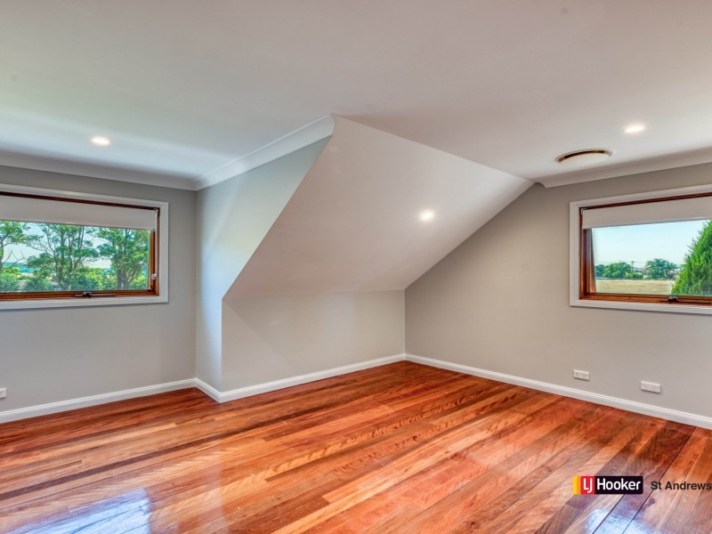 8A Shiel Place, St Andrews NSW 2566