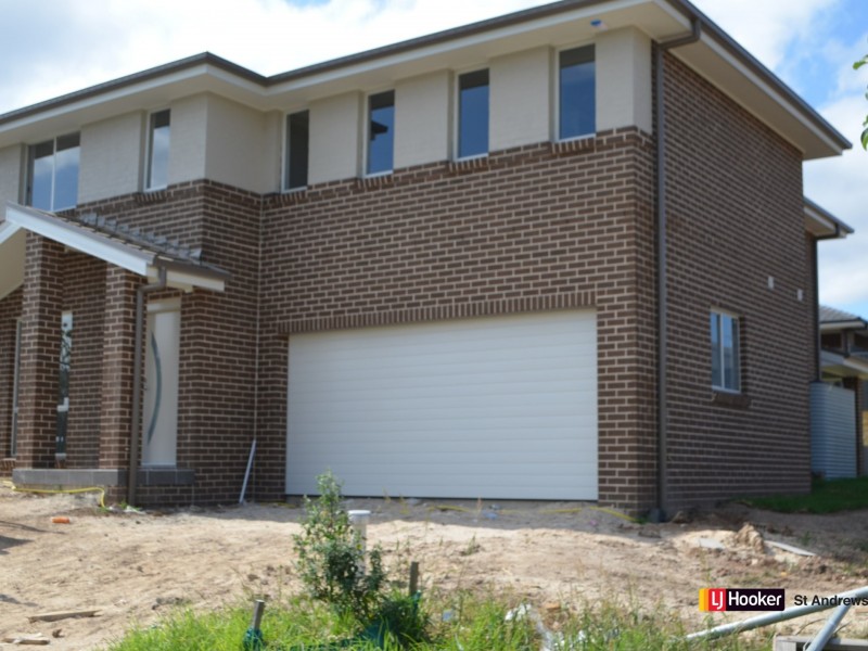 11 Larkham Street, Oran Park NSW 2570
