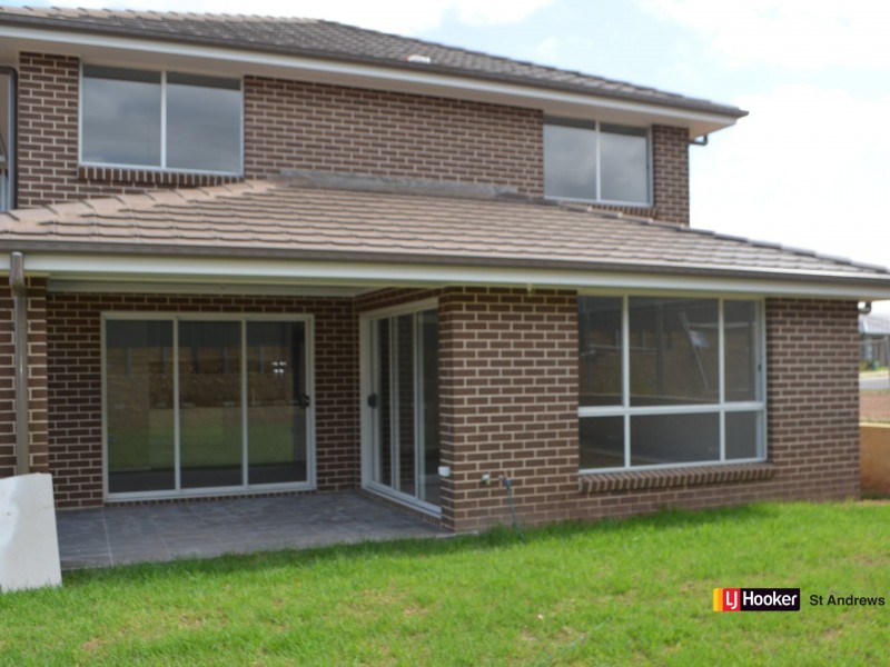 11 Larkham Street, Oran Park NSW 2570