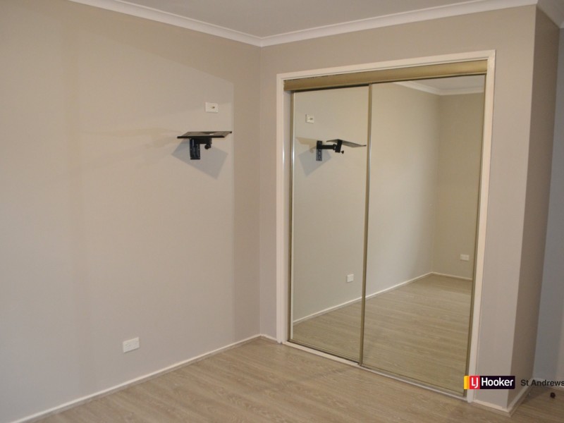 15 Emilia Close, Rosemeadow NSW 2560