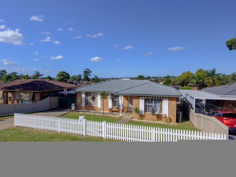 37 Bannockburn Avenue, St Andrews NSW 2566