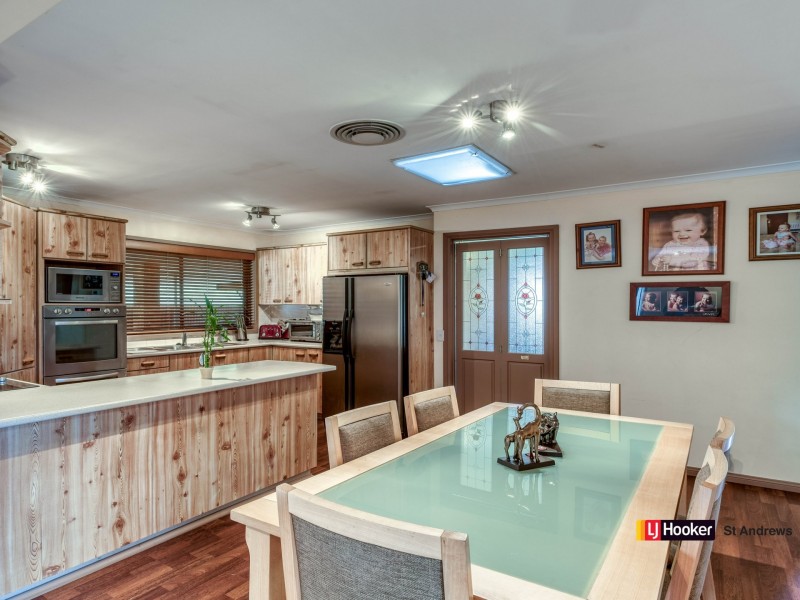 3 Leven Place, St Andrews NSW 2566