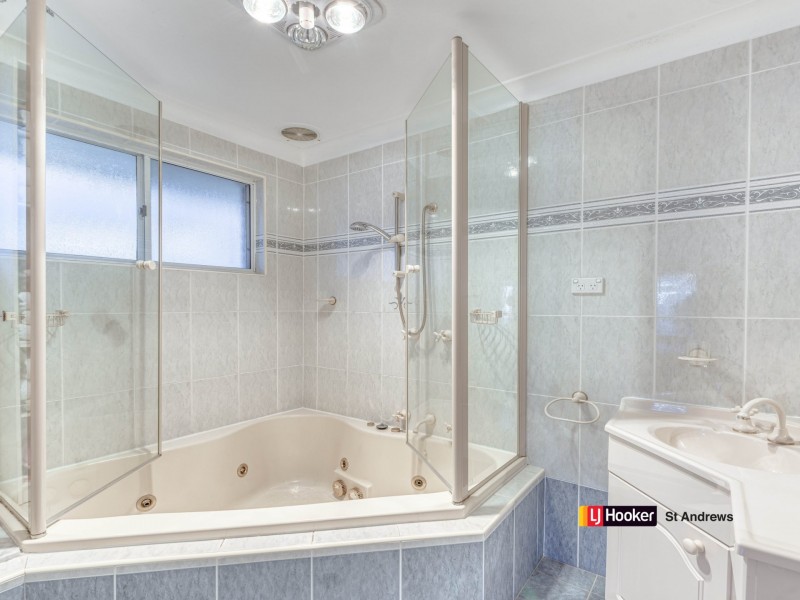 45 Duncansby Crescent, St Andrews NSW 2566