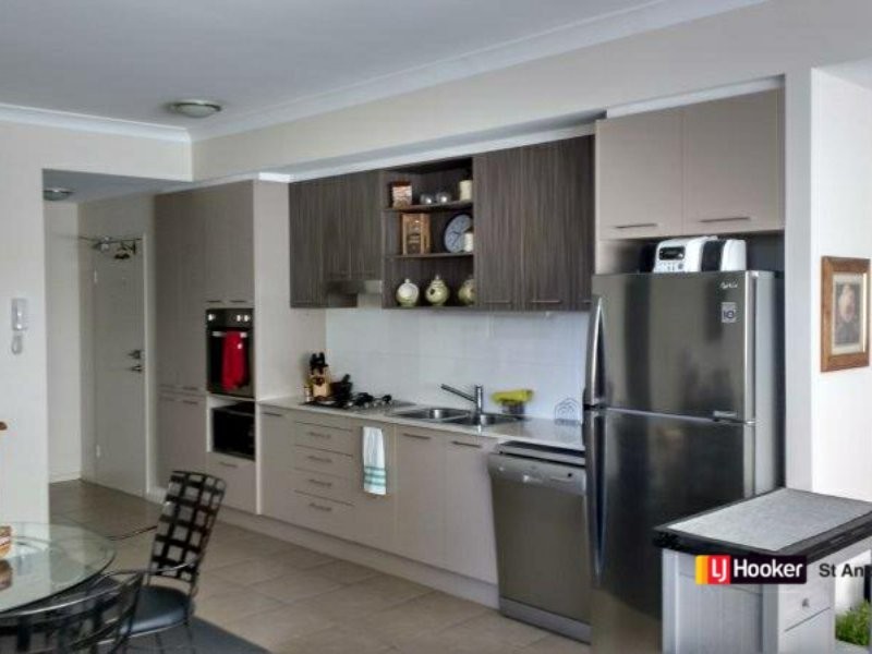 30/17 Warby Street, Campbelltown NSW 2560