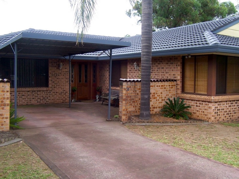 31 Ballantrae Drive, St Andrews NSW 2566