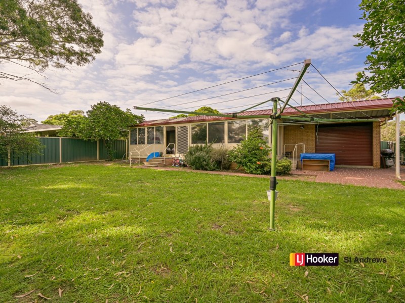 33 Rutherglen Drive, St Andrews NSW 2566