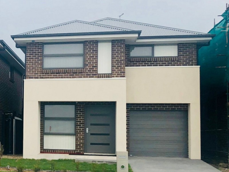 112B Banfield Drive, Oran Park NSW 2570