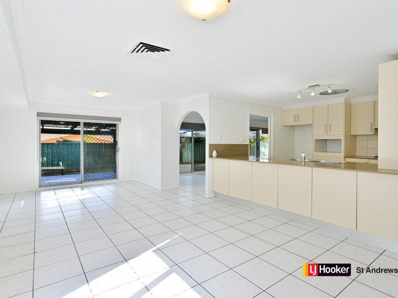 14 Stranraer Drive, St Andrews NSW 2566