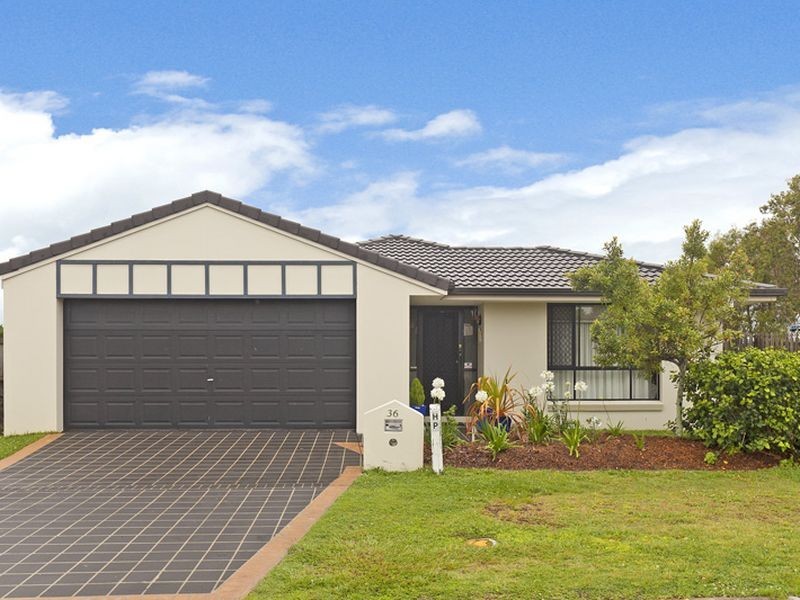 36 Holland Cres, Wynnum West QLD 4178