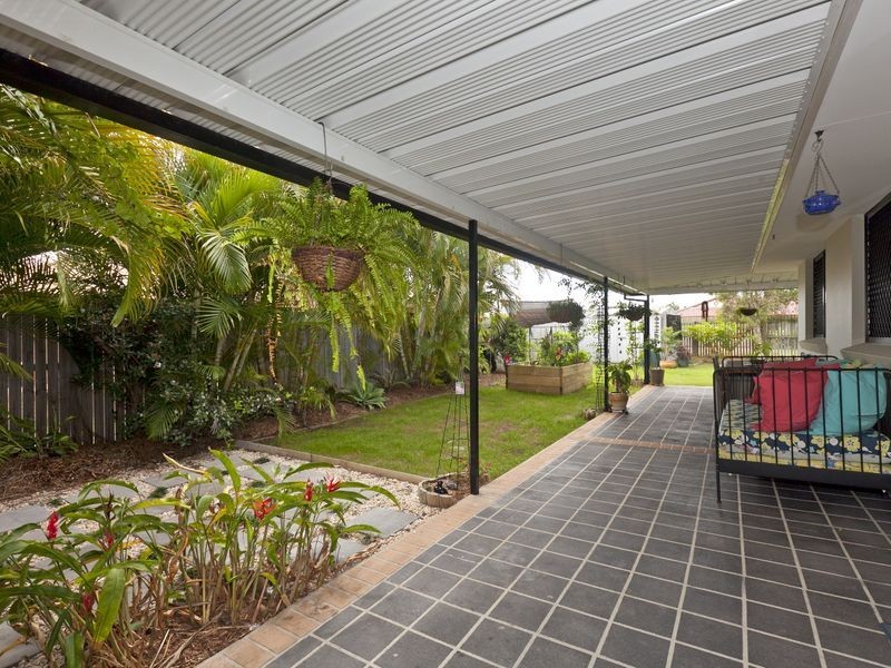36 Holland Cres, Wynnum West QLD 4178