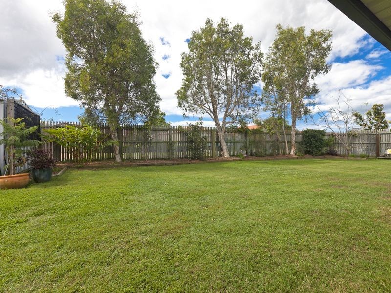 36 Holland Cres, Wynnum West QLD 4178