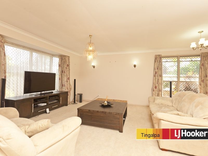 2 TREVALLY CRESCENT, Manly West QLD 4179