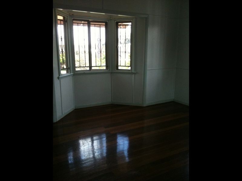 512 Tingal Road, Wynnum QLD 4178