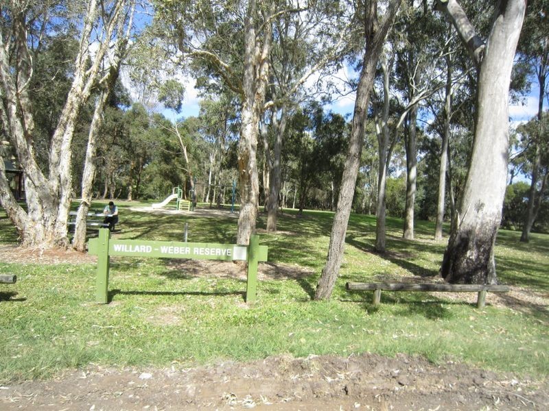 9 LUCY ST, Thorneside QLD 4158