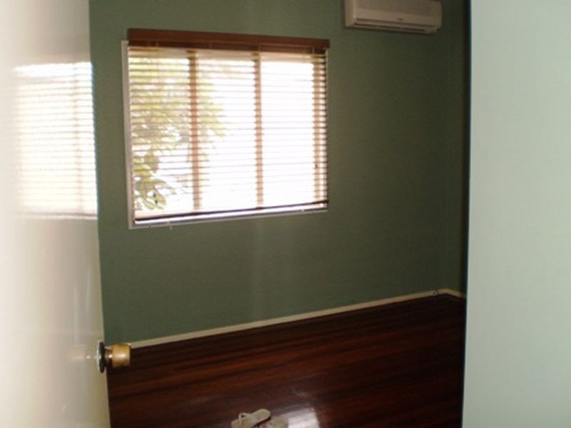 14 STEWART PDE, Manly QLD 4179