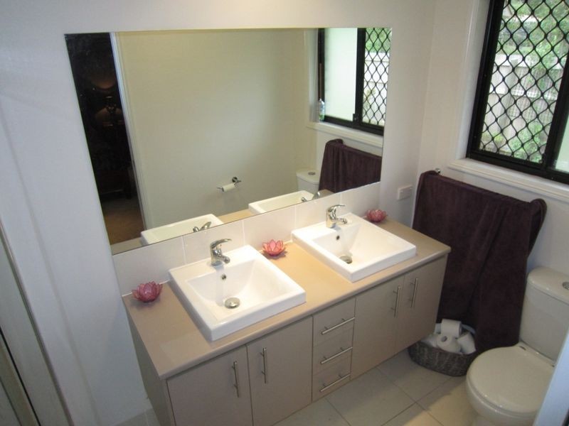 43 Poloni Pl, Wellington Point QLD 4160