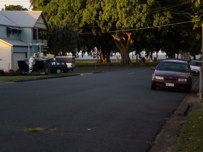 14 Stewart Parade, Manly QLD 4179