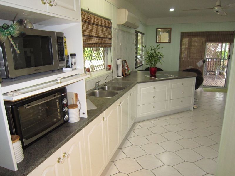 6 Villiers Street, Lota QLD 4179