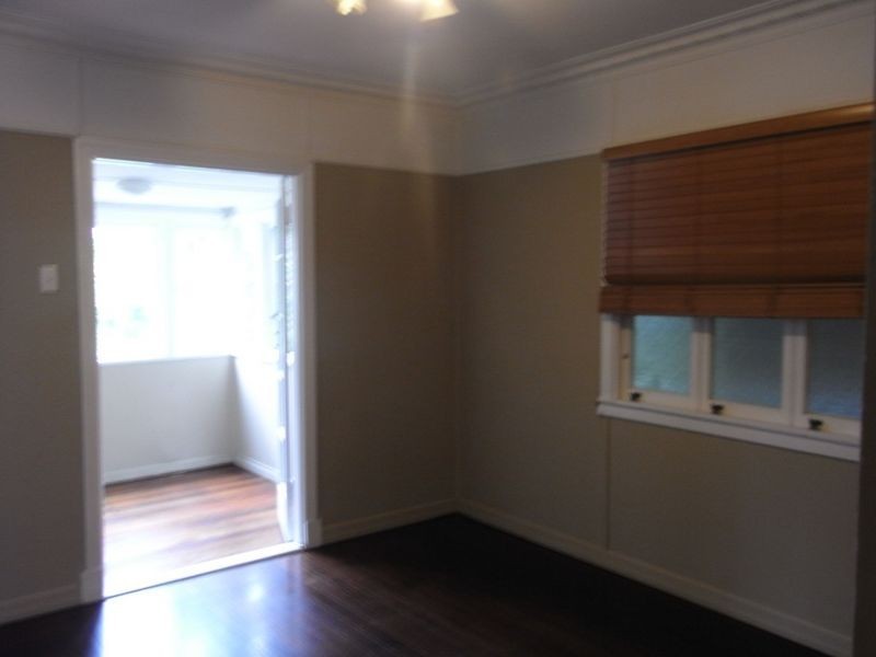 35 Faine Street, Manly West QLD 4179